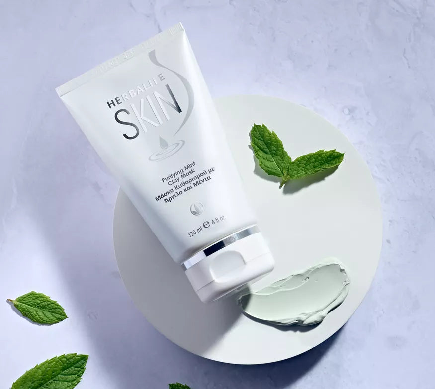 Instant Reveal Berry Scrub - SKIN 120 mL Each